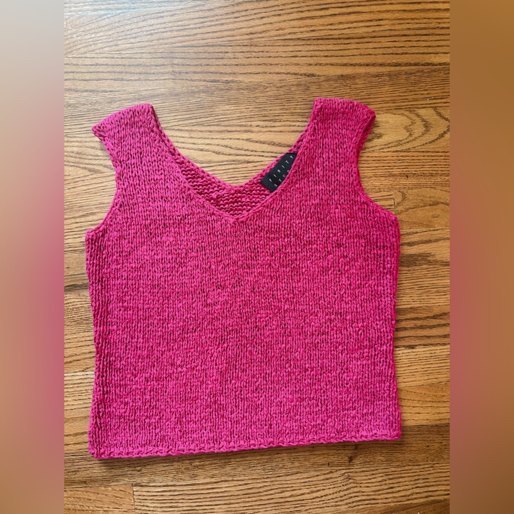 Finite Studio crochet knit v neck pink tank top, size M